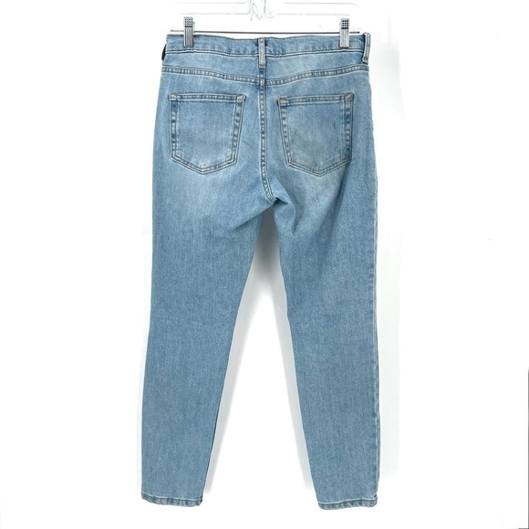 EVERLANE Light Blue Wash Straight Skinny Fitted Mid Rise Jeans - Picture 4 of 9